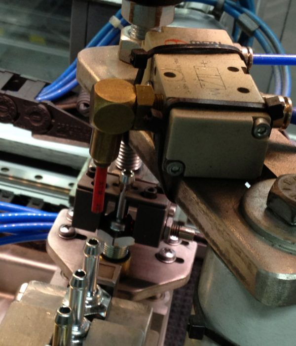 caricamento-valvole-automatico